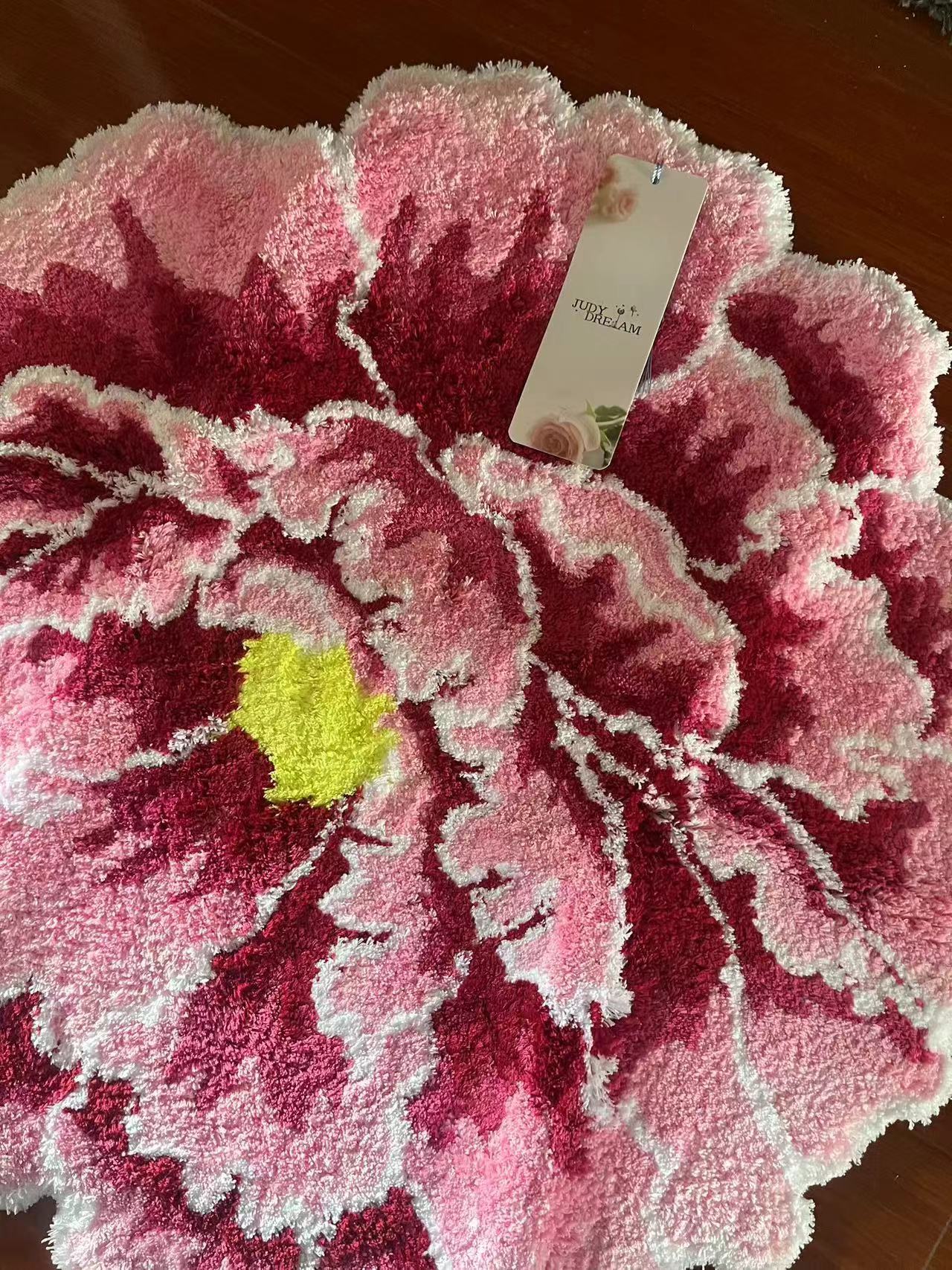 Judy Dre am Red Flowers Shape Round Area Rugs Handmade Sunflowers Rug for Bedroom/Living Room/Kitchen/Bathroom/Bedside Floor Mat Non-Slip Washable Floral Doormat 35.4" X 35.4"